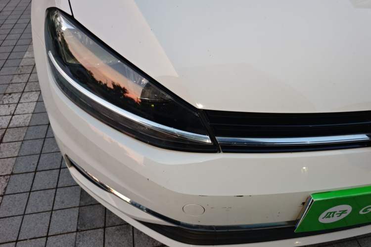 Used Volkswagen Golf 2019 280TSI DSG Comfort Version China V Standard Right Front Headlight
