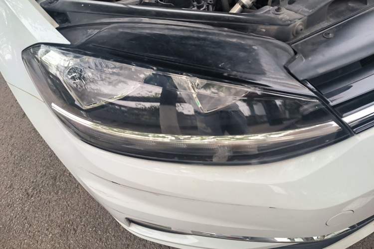 Used Volkswagen Golf 2019 280TSI DSG Comfort Version China VI Standard Right Front Headlight