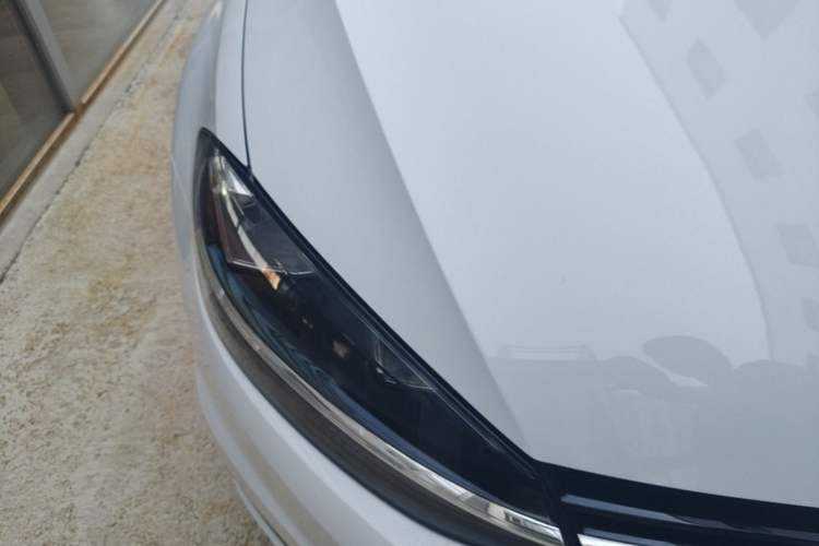 Used Volkswagen Golf 2019 280TSI DSG Luxury Version China VI Standard Right Front Headlight