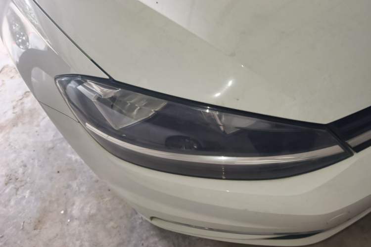 Used Volkswagen Golf 2019 1.6L Automatic Comfort Model China V Standard Right Front Headlight