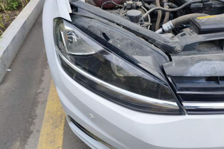 Used Volkswagen Golf 2019 280TSI DSG Comfort Version China VI Standard Right Front Headlight
