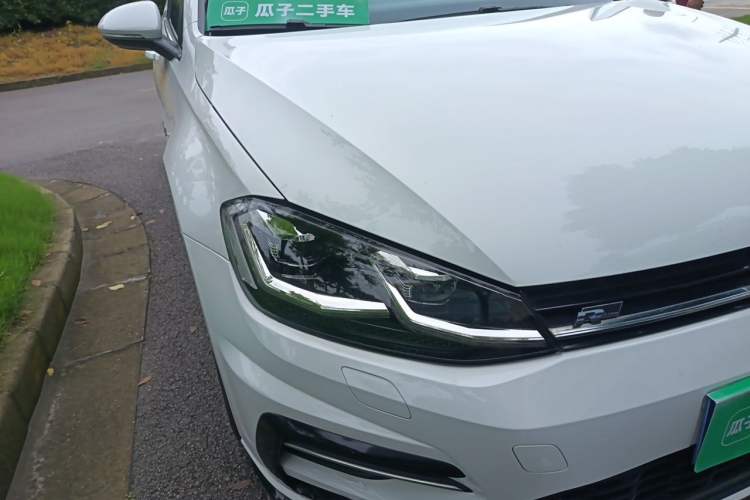 Used Volkswagen Golf 2019 280TSI DSG R-Line Model China V Standard Right Front Headlight