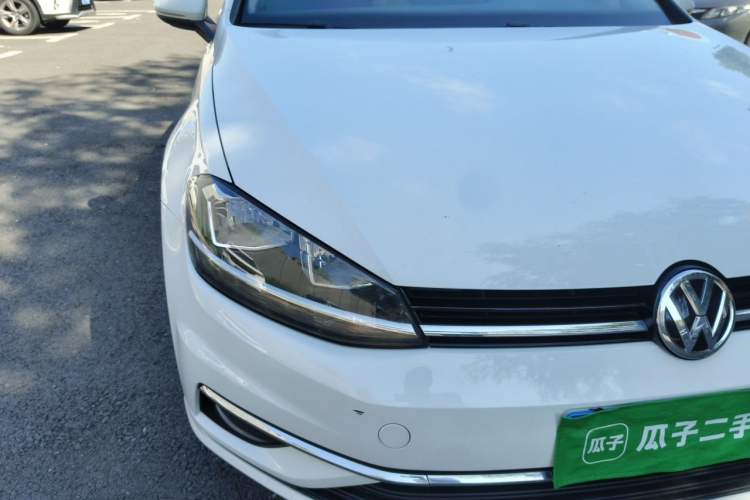 Used Volkswagen Golf 2019 1.6L Automatic Comfort Model China V Standard Right Front Headlight