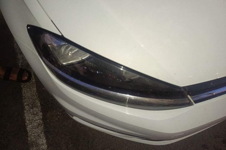 Used Volkswagen Golf 2019 1.6L Automatic Comfort Model China V Standard Right Front Headlight