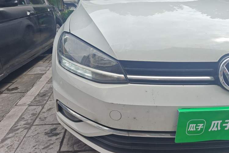 Used Volkswagen Golf 2019 200TSI DSG Comfort Version China VI Standard Right Front Headlight