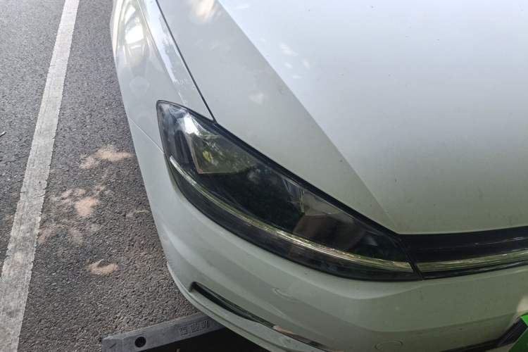 Used Volkswagen Golf 2019 1.6L Automatic Comfort Model China V Standard Right Front Headlight