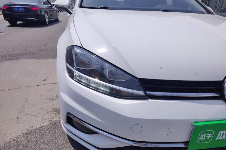 Used Volkswagen Golf 2019 280TSI DSG Luxury Version China VI Standard Right Front Headlight