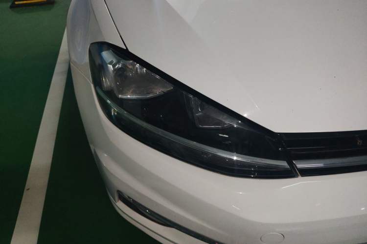 Used Volkswagen Golf 2019 280TSI DSG Luxury Version China VI Standard Right Front Headlight