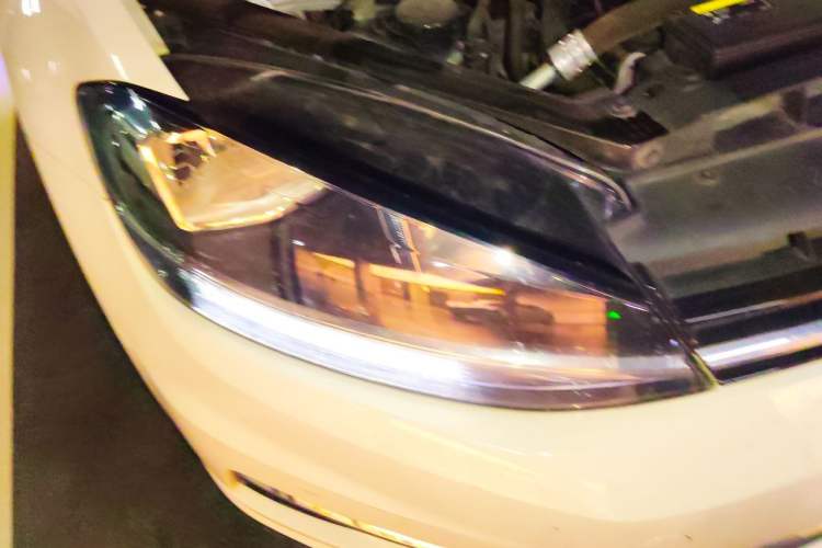 Used Volkswagen Golf 2019 280TSI DSG Comfort Version China VI Standard Right Front Headlight