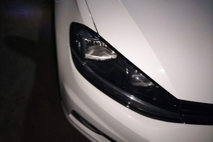 Used Volkswagen Golf 2019 280TSI DSG Luxury Version China V Standard Right Front Headlight