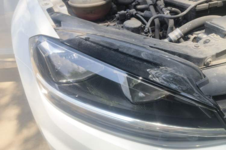 Used Volkswagen Golf 2019 280TSI DSG Comfort Version China VI Standard Right Front Headlight