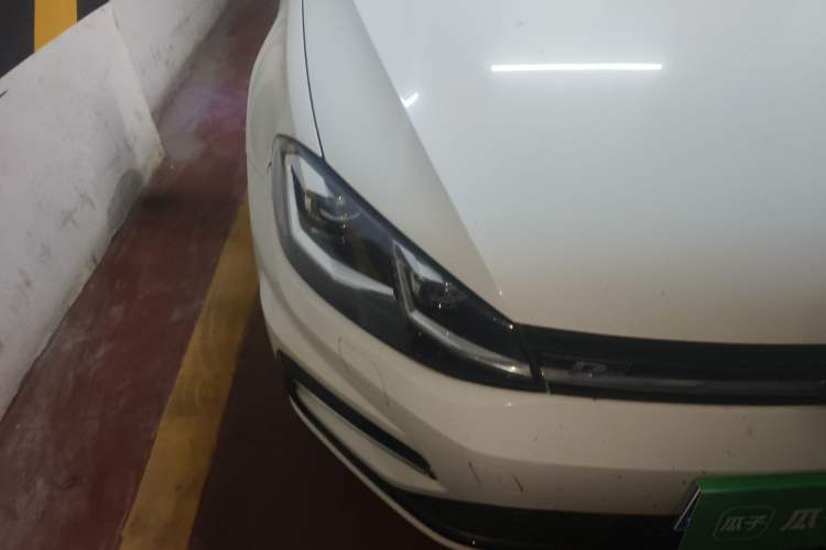 Used Volkswagen Golf 2019 280TSI DSG R-Line Model China V Standard Right Front Headlight