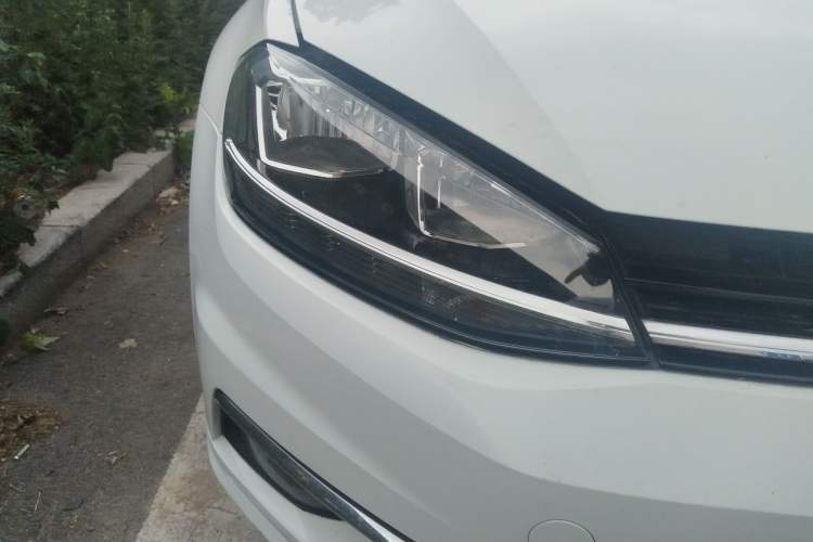 Used Volkswagen Golf 2019 280TSI DSG Comfort Version China VI Standard Right Front Headlight