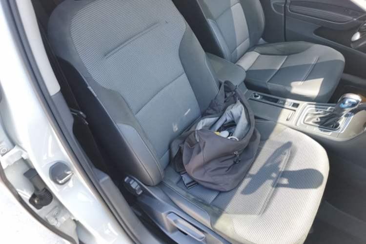 Used Volkswagen Golf 2019 1.6L Automatic Comfort Model China V Standard Right Front Seat