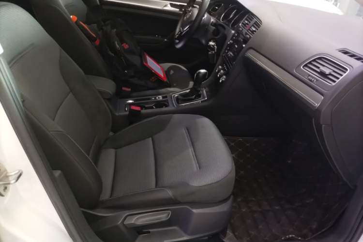 Used Volkswagen Golf 2019 280TSI DSG Comfort Version China VI Standard Right Front Seat