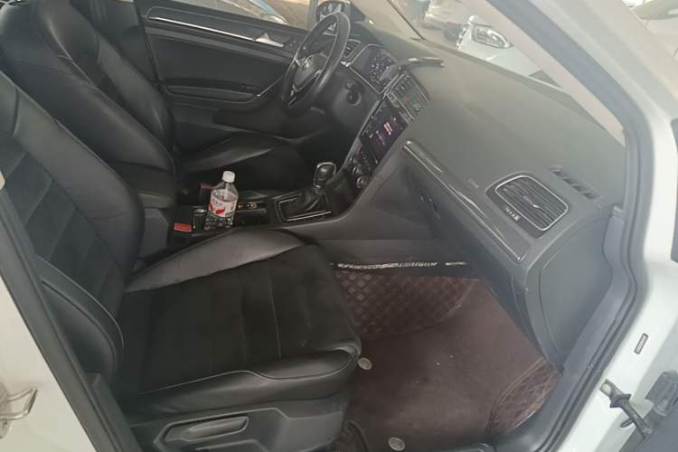 Used Volkswagen Golf 2019 280TSI DSG Luxury Version China VI Standard Right Front Seat