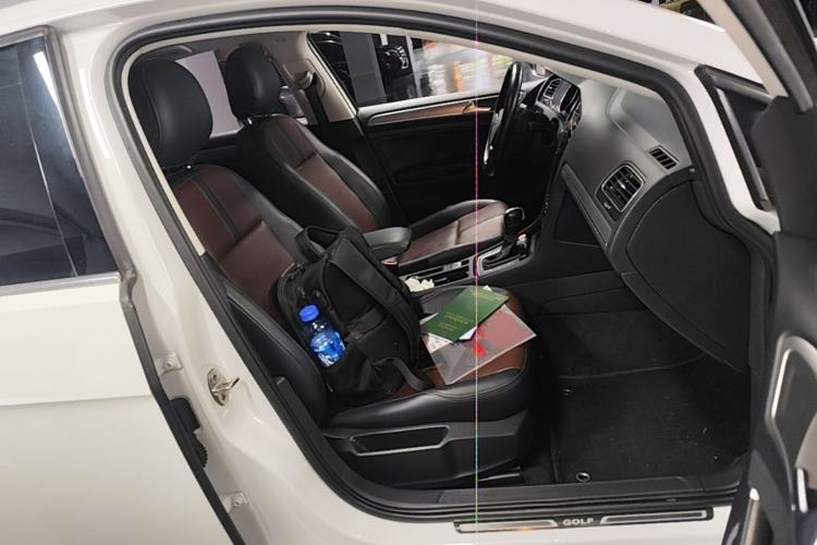 Used Volkswagen Golf 2019 200TSI DSG Comfort & Ambition Edition China VI Standard Right Front Seat