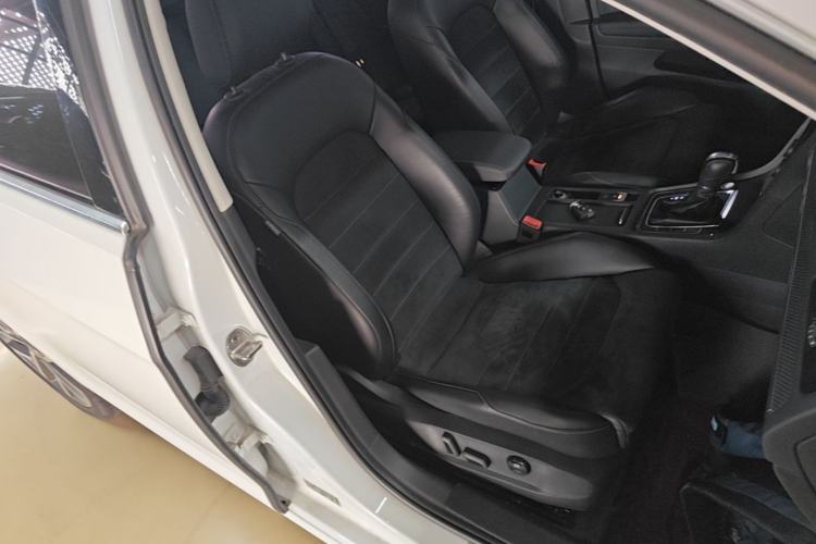 Used Volkswagen Golf 2019 280TSI DSG Luxury Version China V Standard Right Front Seat