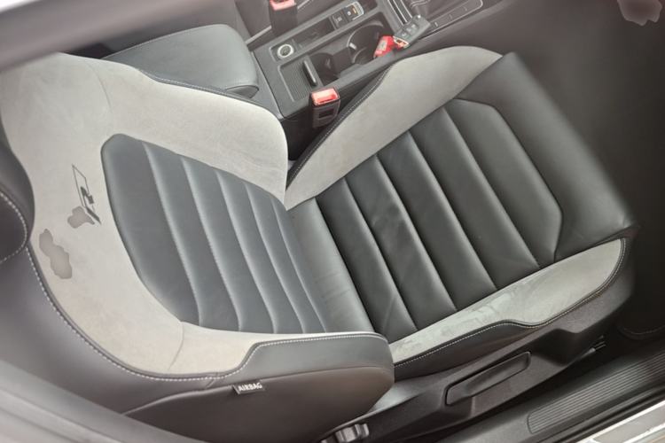 Used Volkswagen Golf 2019 280TSI DSG R-Line Model China V Standard Right Front Seat