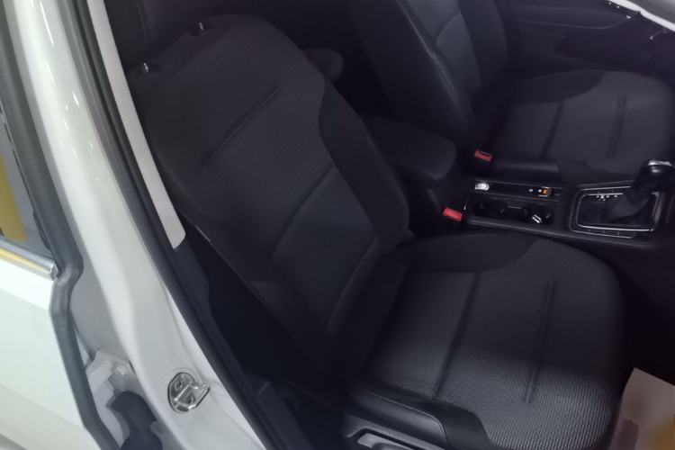 Used Volkswagen Golf 2019 1.6L Automatic Comfort Model China V Standard Right Front Seat