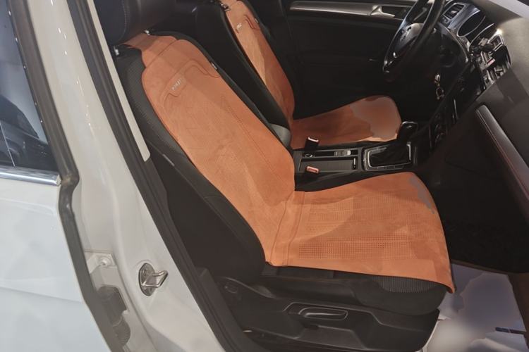 Used Volkswagen Golf 2019 1.6L Automatic Comfort Model China V Standard Right Front Seat