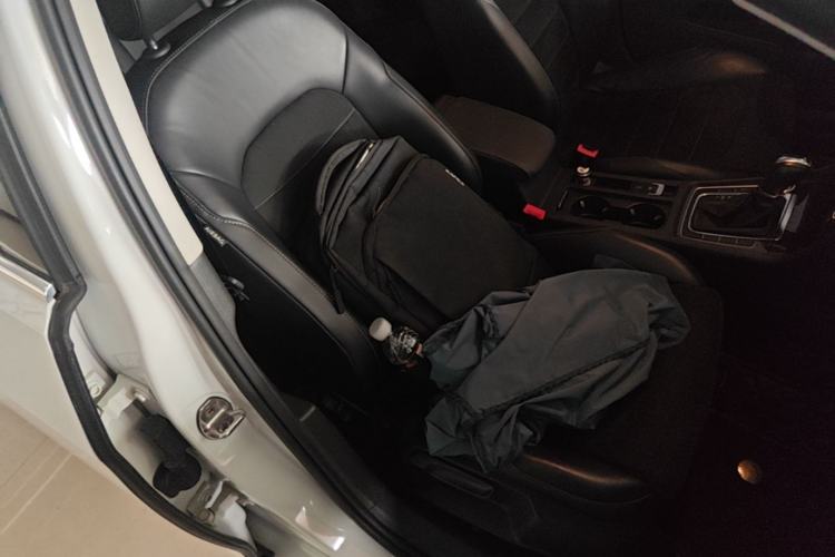 Used Volkswagen Golf 2019 280TSI DSG Luxury Version China VI Standard Right Front Seat