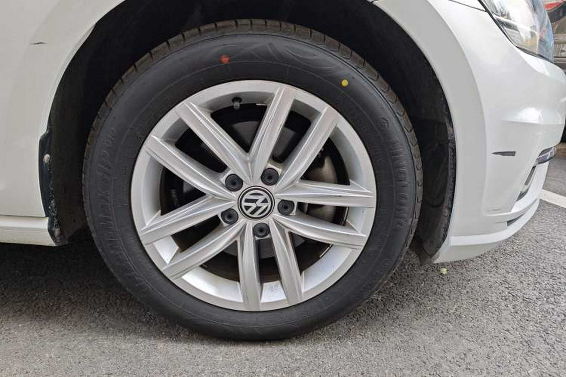 Used Volkswagen Golf 2019 1.6L Automatic Comfort Model China V Standard Right Front Wheel Hub