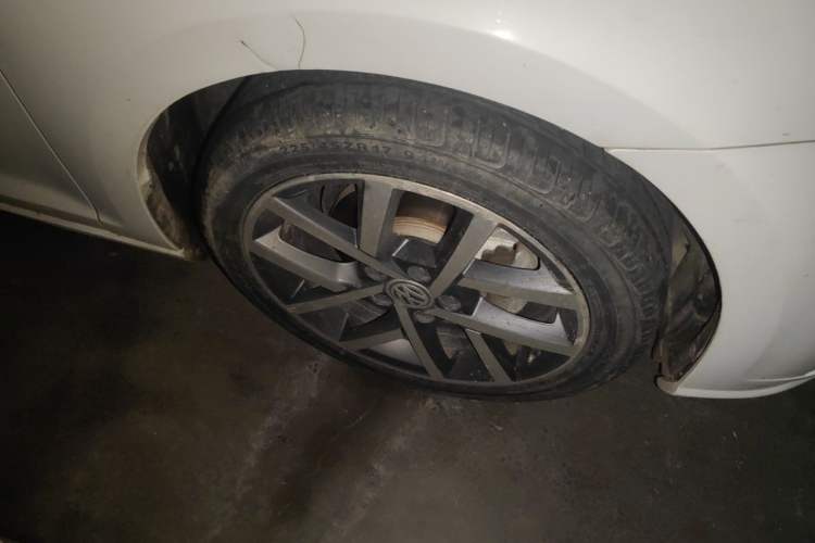 Used Volkswagen Golf 2019 200TSI DSG Comfort & Ambition Edition China VI Standard Right Front Wheel Hub