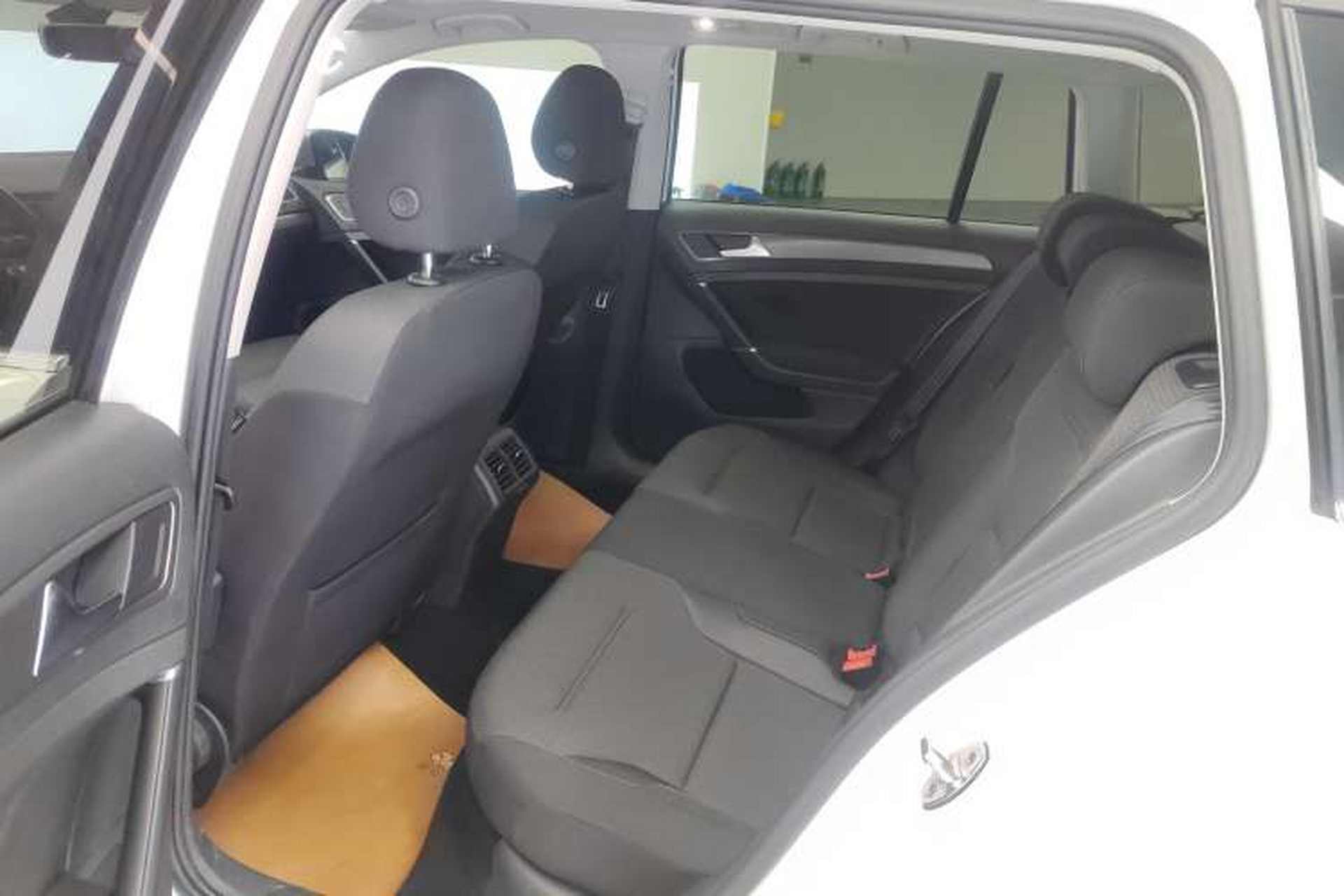 Used Volkswagen Golf 2019 1.8TSI Travel Edition Right Rear Seat