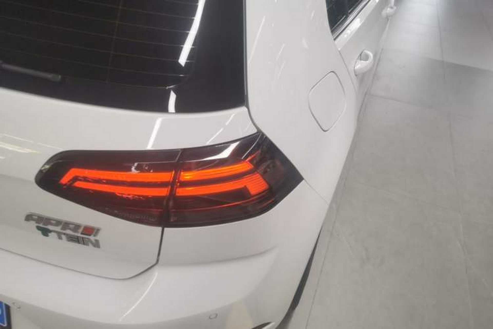 Used Volkswagen Golf 2019 280TSI DSG Comfort Version China V Standard Right Rear Taillight