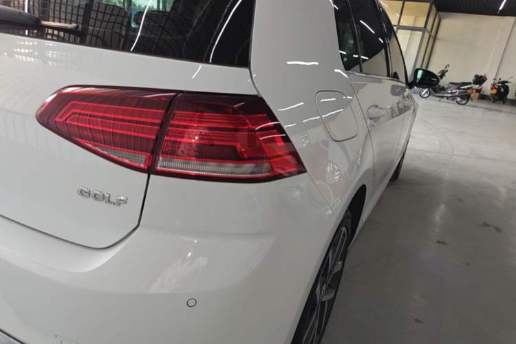 Used Volkswagen Golf 2019 200TSI DSG Comfort & Ambition Edition China VI Standard Right Rear Taillight