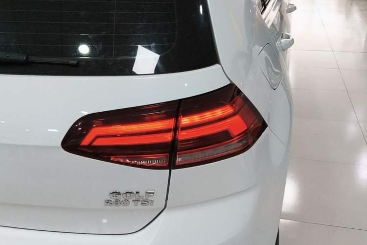 Used Volkswagen Golf 2019 280TSI DSG Comfort Version China V Standard Right Rear Taillight