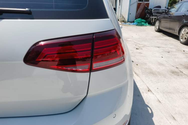 Used Volkswagen Golf 2019 1.6L Automatic Comfort Model China V Standard Right Rear Taillight
