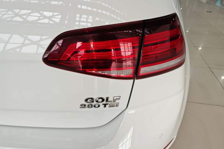 Used Volkswagen Golf 2019 280TSI DSG Comfort Version China V Standard Right Rear Taillight