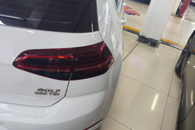 Used Volkswagen Golf 2019 280TSI DSG Luxury Version China VI Standard Right Rear Taillight