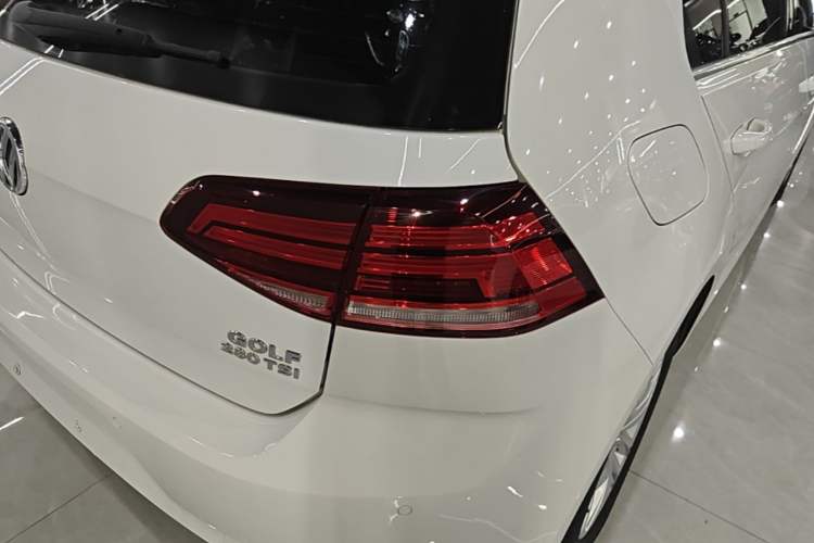 Used Volkswagen Golf 2019 280TSI DSG Comfort Version China V Standard Right Rear Taillight