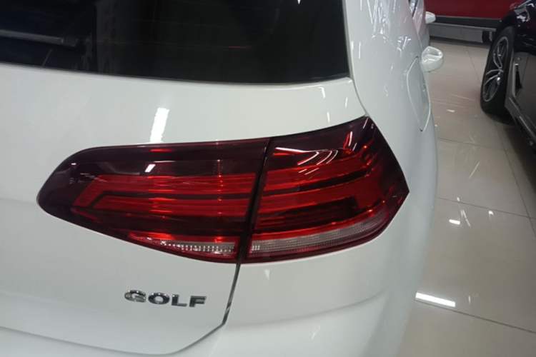 Used Volkswagen Golf 2019 1.6L Automatic Comfort Model China V Standard Right Rear Taillight
