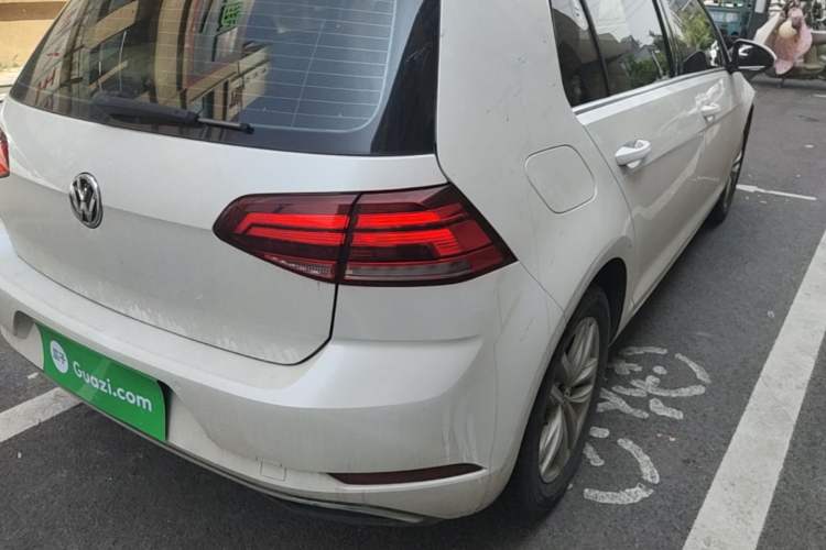 Used Volkswagen Golf 2019 280TSI DSG Comfort Version China VI Standard Right Rear Taillight