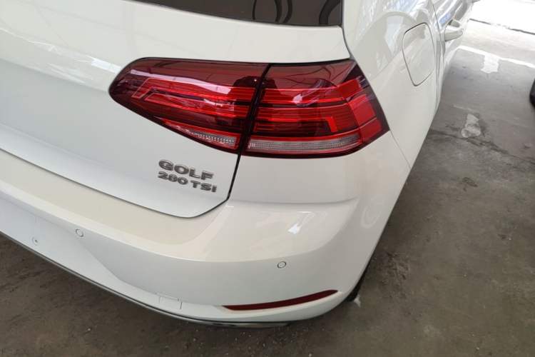 Used Volkswagen Golf 2019 280TSI DSG Comfort Version China VI Standard Right Rear Taillight