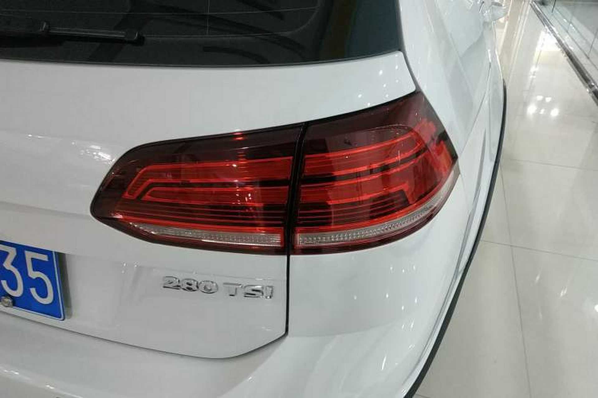 Used Volkswagen Golf 2019 1.8TSI Travel Edition Right Rear Taillight