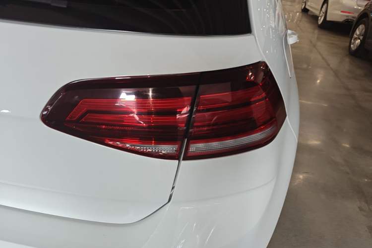 Used Volkswagen Golf 2019 1.6L Automatic Comfort Model China V Standard Right Rear Taillight