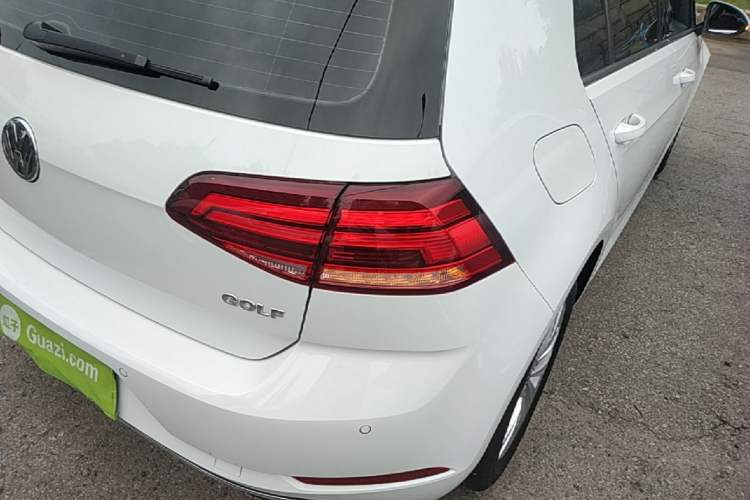 Used Volkswagen Golf 2019 1.6L Automatic Comfort Model China V Standard Right Rear Taillight