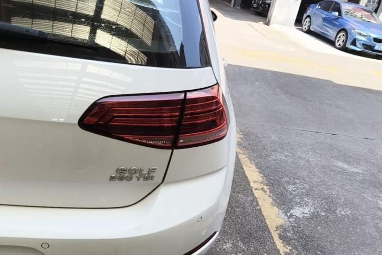 Used Volkswagen Golf 2019 280TSI DSG Comfort Version China V Standard Right Rear Taillight
