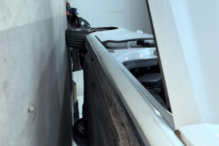 Used Volkswagen Golf 2019 280TSI DSG R-Line Model China V Standard Right Side Sill