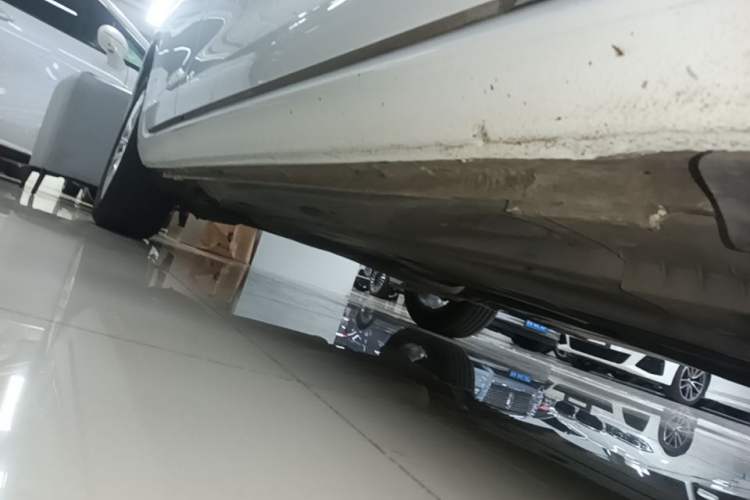 Used Volkswagen Golf 2019 1.6L Automatic Comfort Model China V Standard Right Side Sill