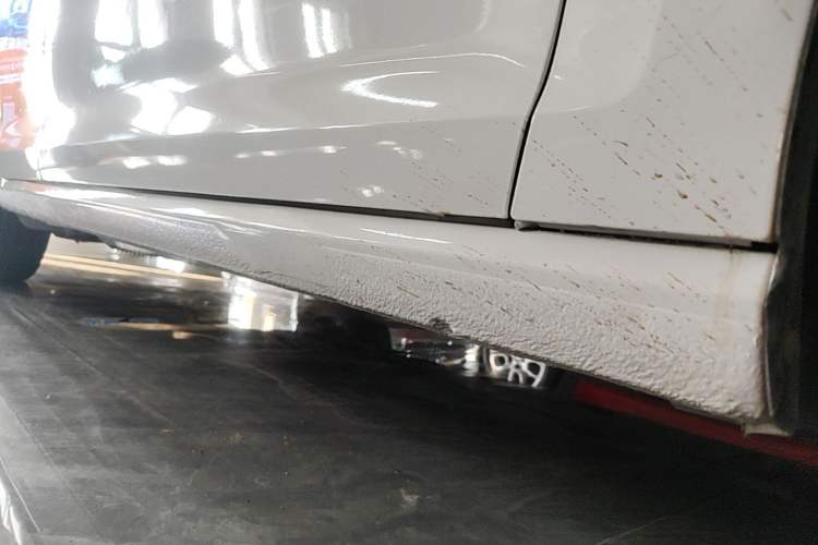 Used Volkswagen Golf 2019 1.6L Automatic Comfort Model China V Standard Right Side Sill