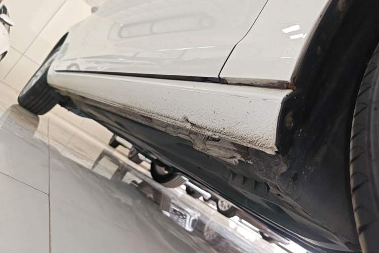 Used Volkswagen Golf 2019 280TSI DSG Comfort Version China VI Standard Right Side Sill