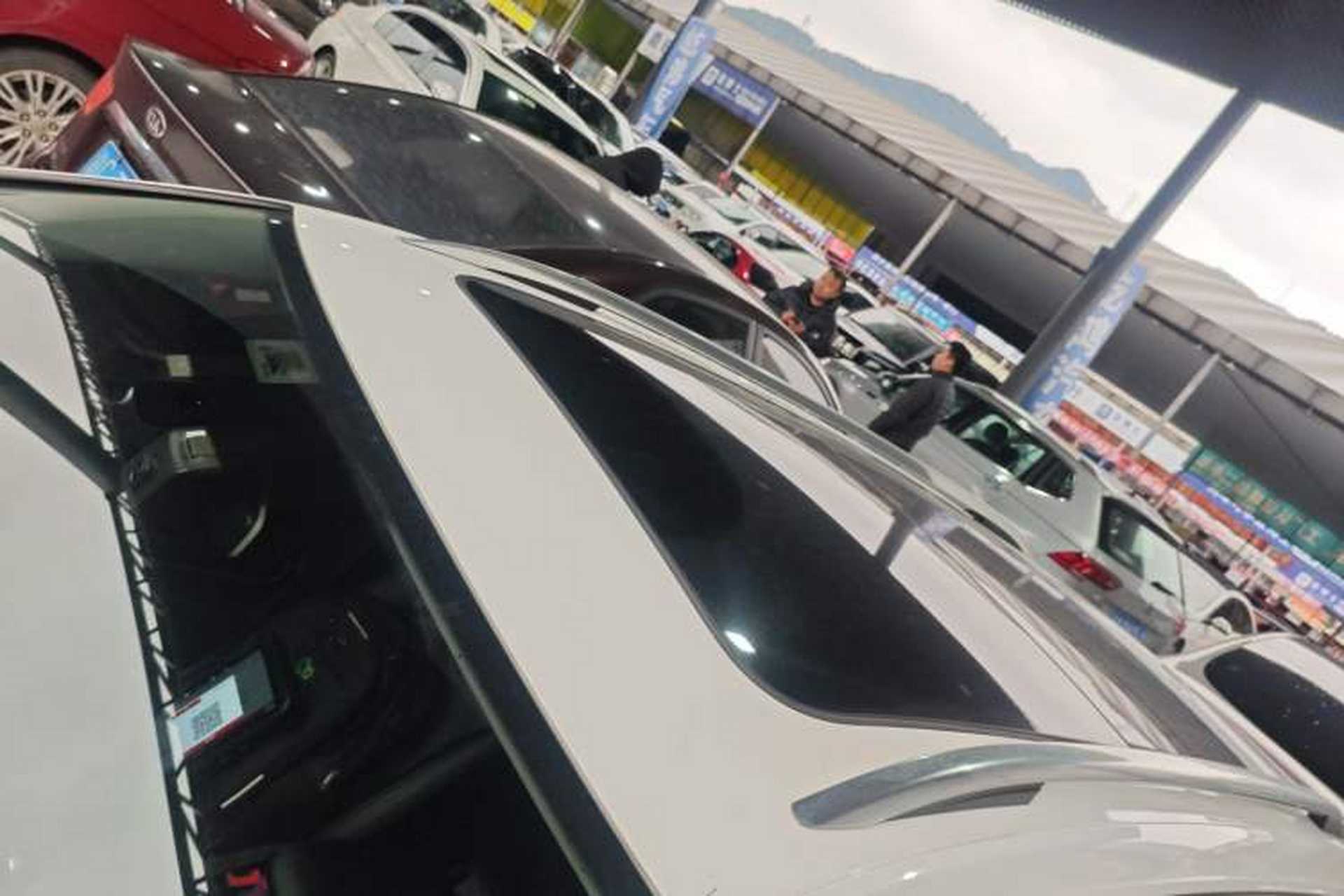 Used Volkswagen Golf 2019 1.8TSI Travel Edition Roof