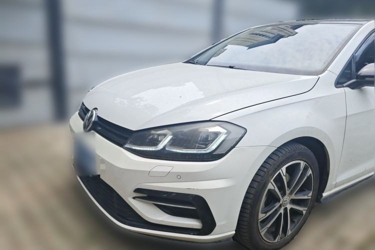 Used Volkswagen Golf 2019 280TSI DSG Comfort Version China V Standard Guazi used car, China used car export, Used car for sale, Used  cars, Cheapest cars for sale