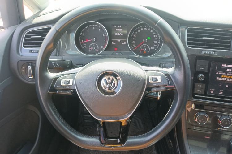 Used Volkswagen Golf 2019 1.6L Automatic Comfort Model China V Standard Steering Wheel
